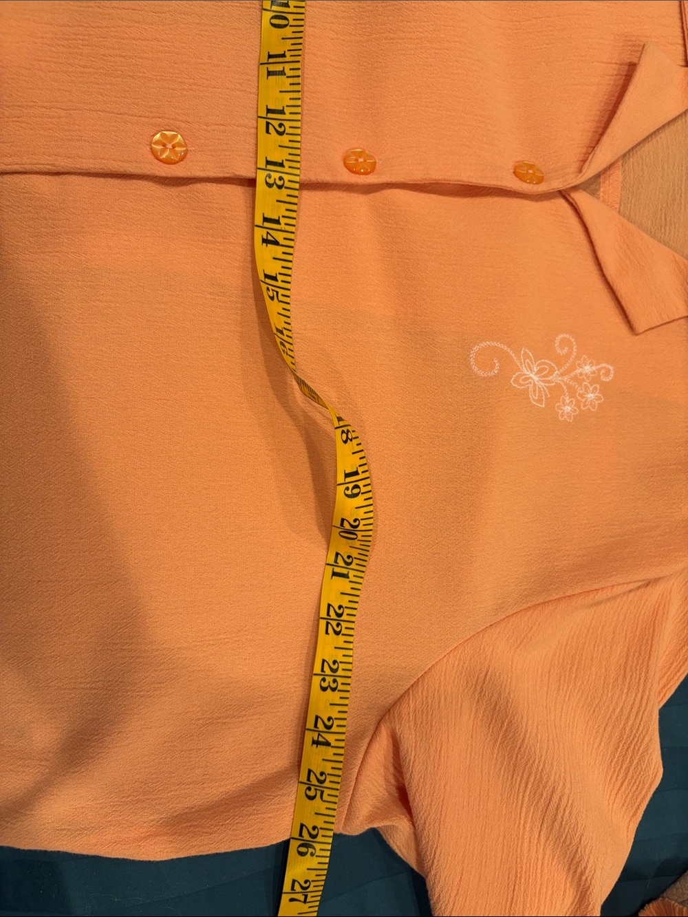 BonWorth Peach Button-Down Shirt with White Embroiderry Capri Pants - Picture 6 of 11
